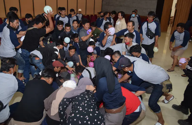 sesi motivasi gathering perusahaan bandung