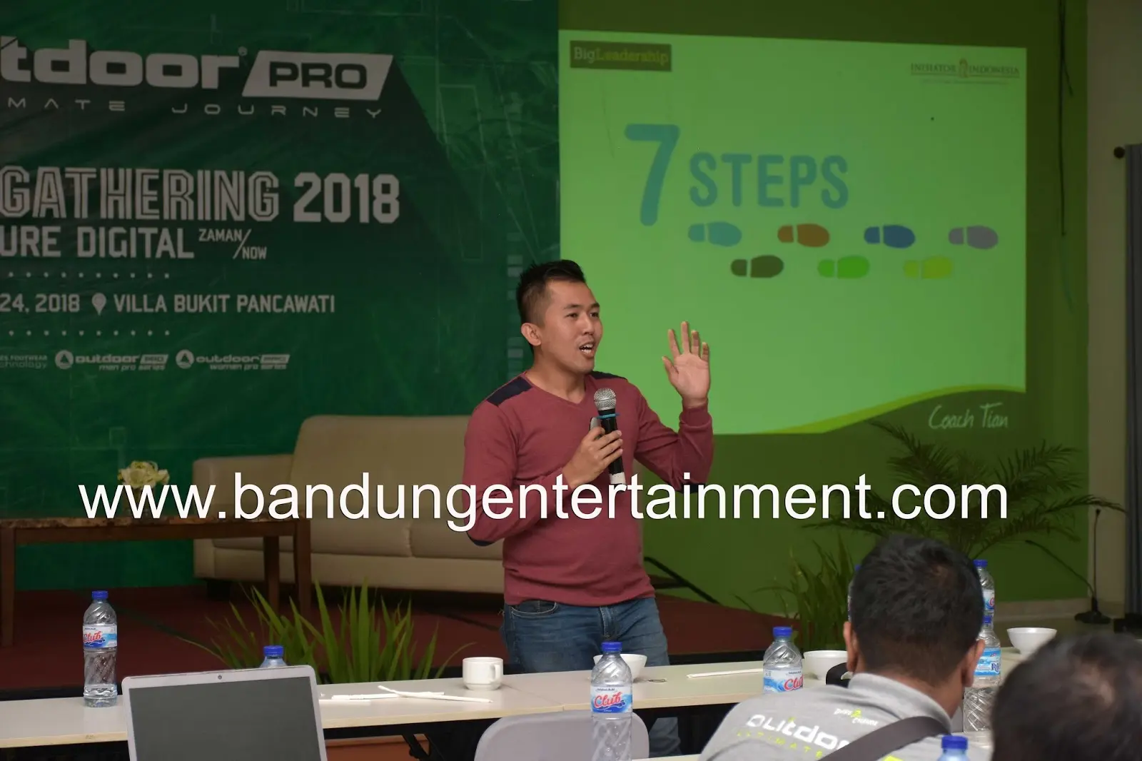 hiburan malam national gathering outdoor pro