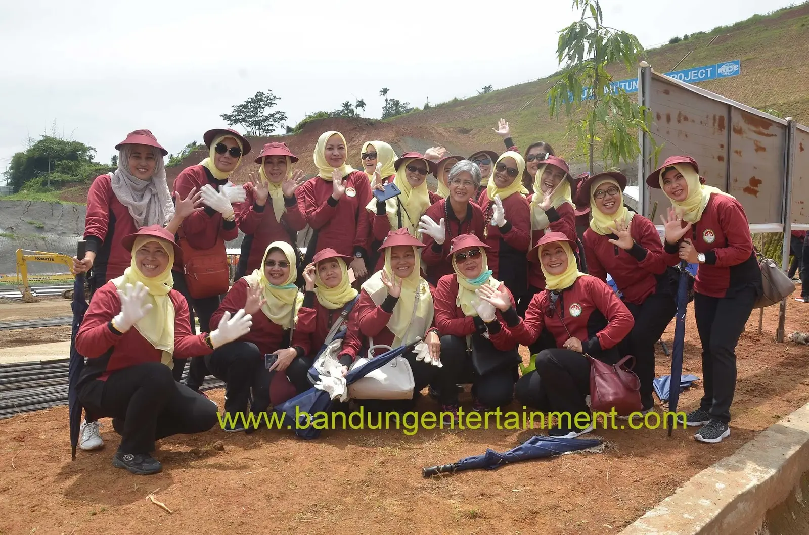 kegiatan lapangan proyek tol cisumdawu sumedang