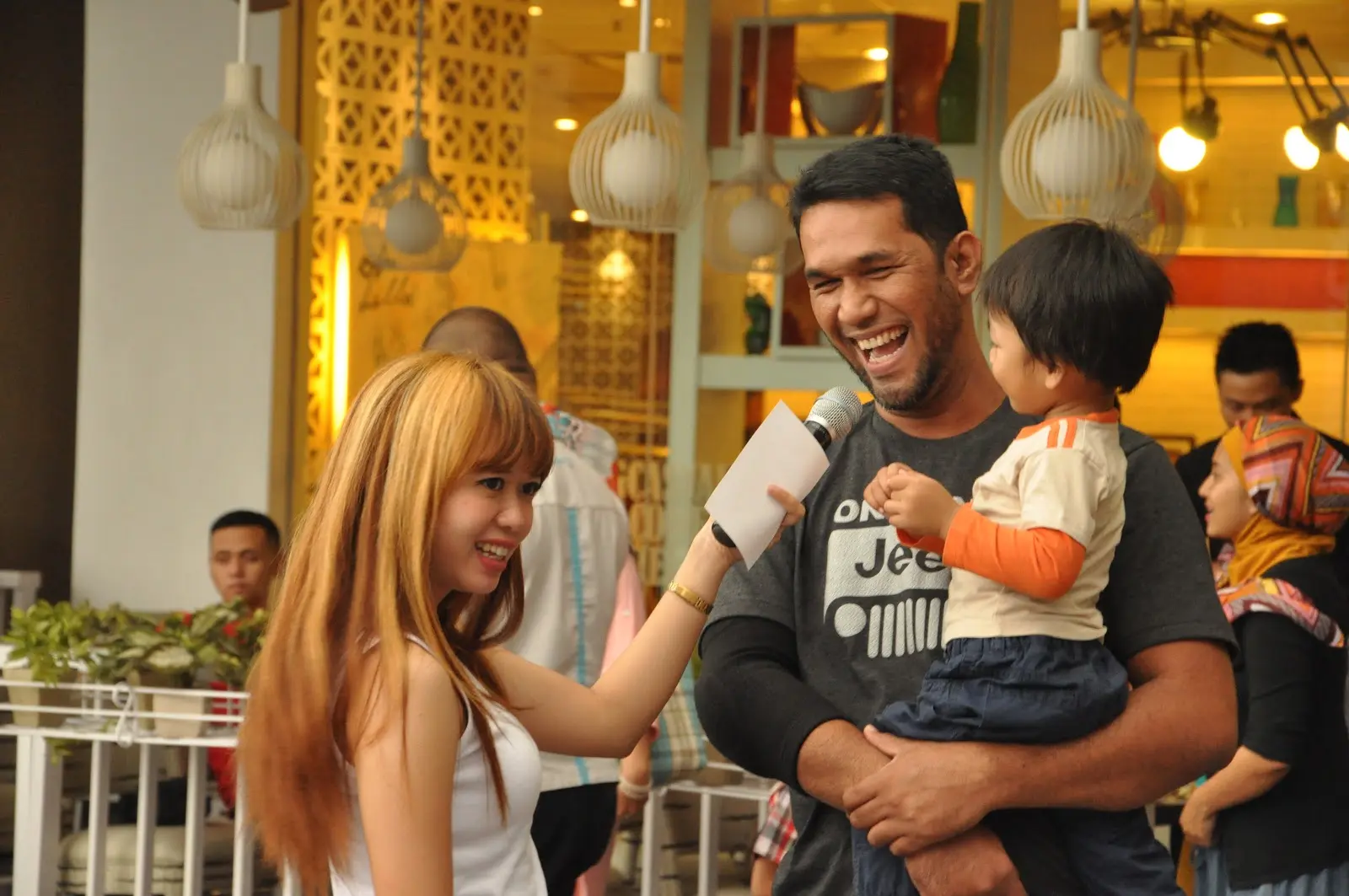 Detail dekorasi dan display Daihatsu Show