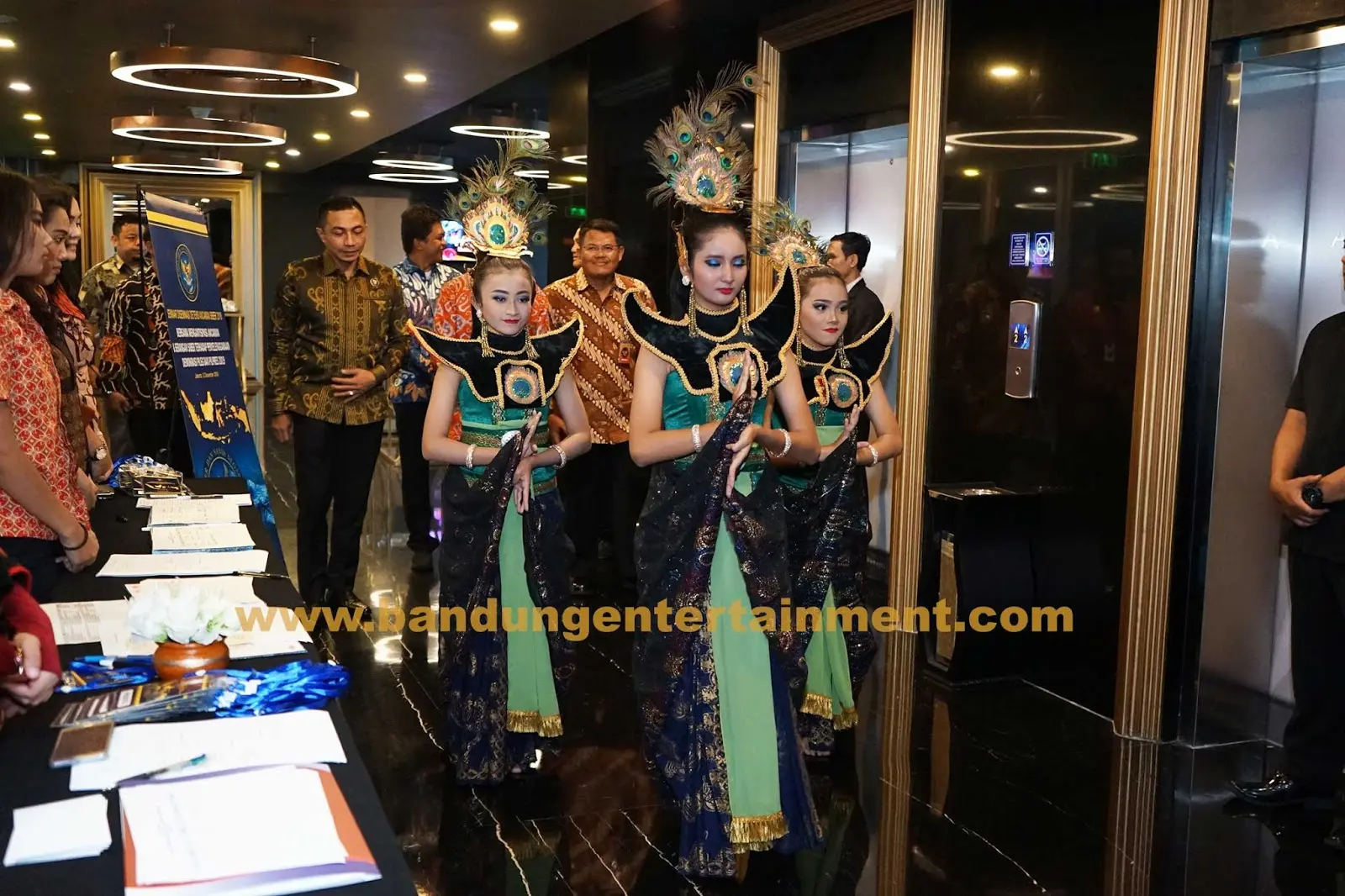 penutupan seminar bssn jakarta